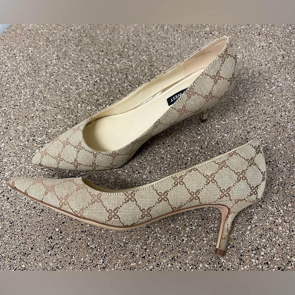 Nine West-Arlene Pump - Picture 15 of 16